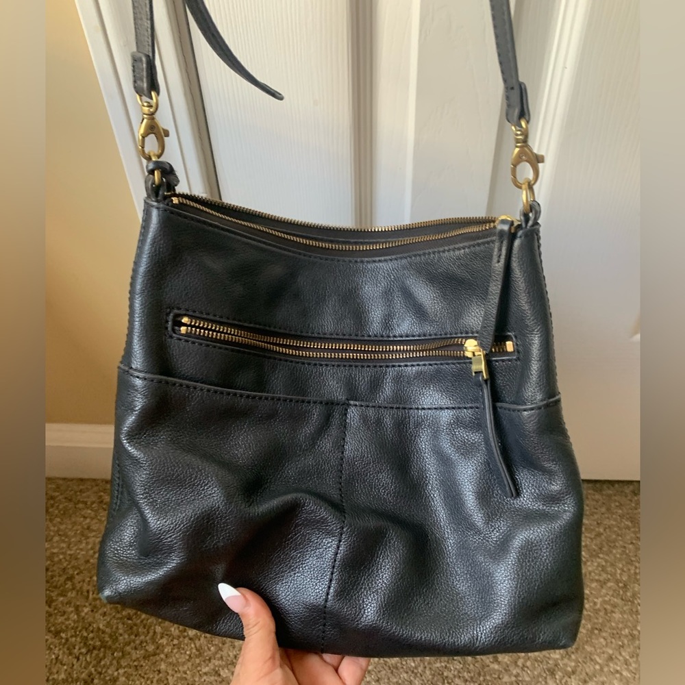 FOSSIL LEATHER BLACK CROSSBODY BAG